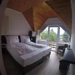 Pensjonat Varlak Vendeghaz 3*