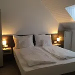 Varlak Vendeghaz Pensjonat 3*