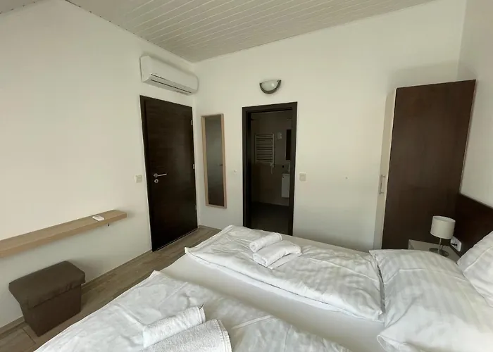 Várlak Casa de hóspedes 3*